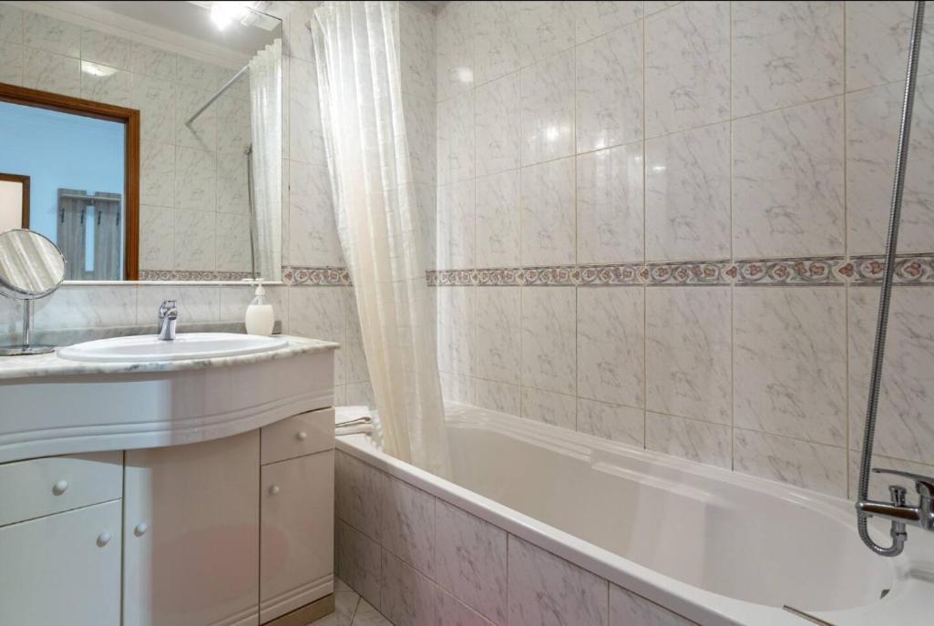 Blife Candya Private Rooms Фару Экстерьер фото